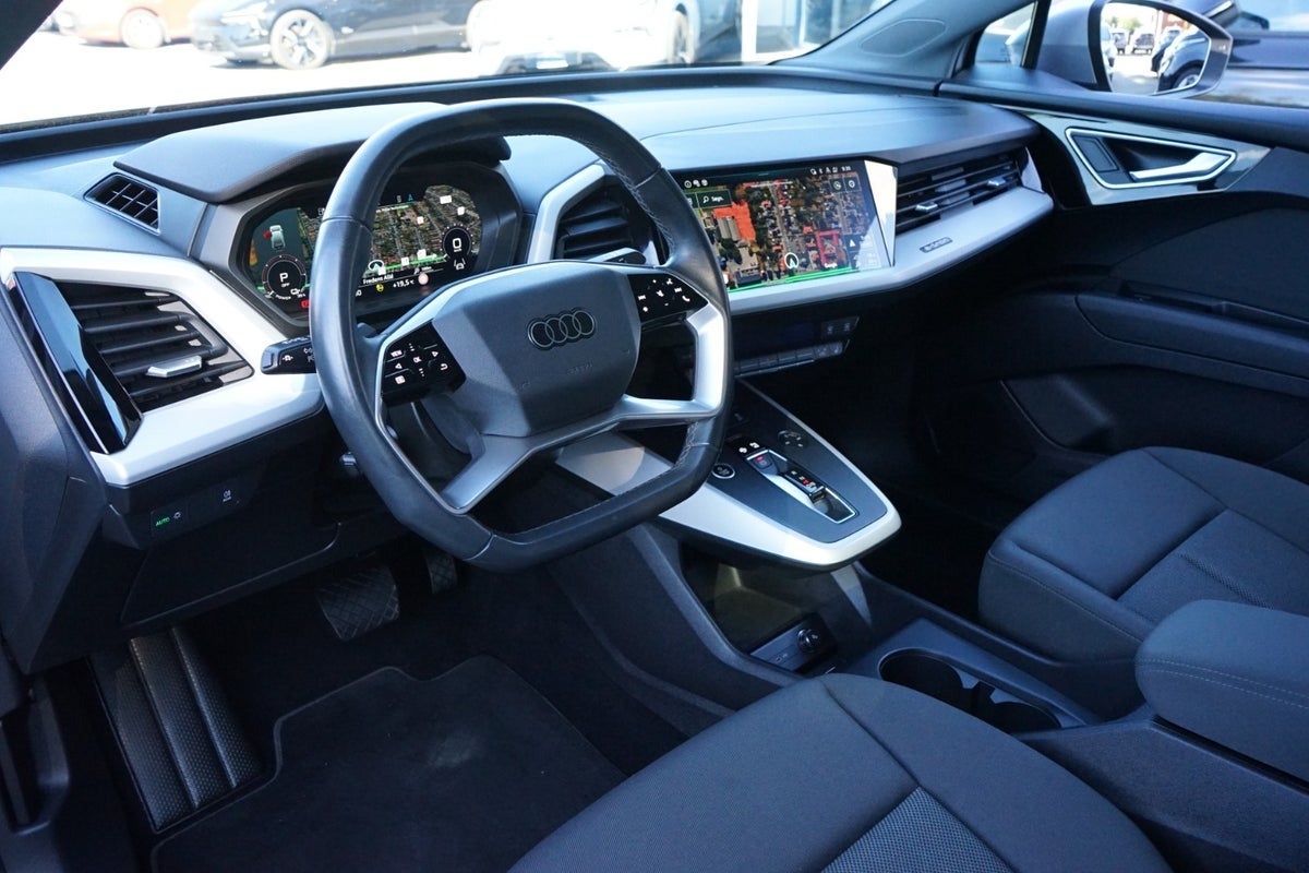 Audi Q4 e-tron Advanced