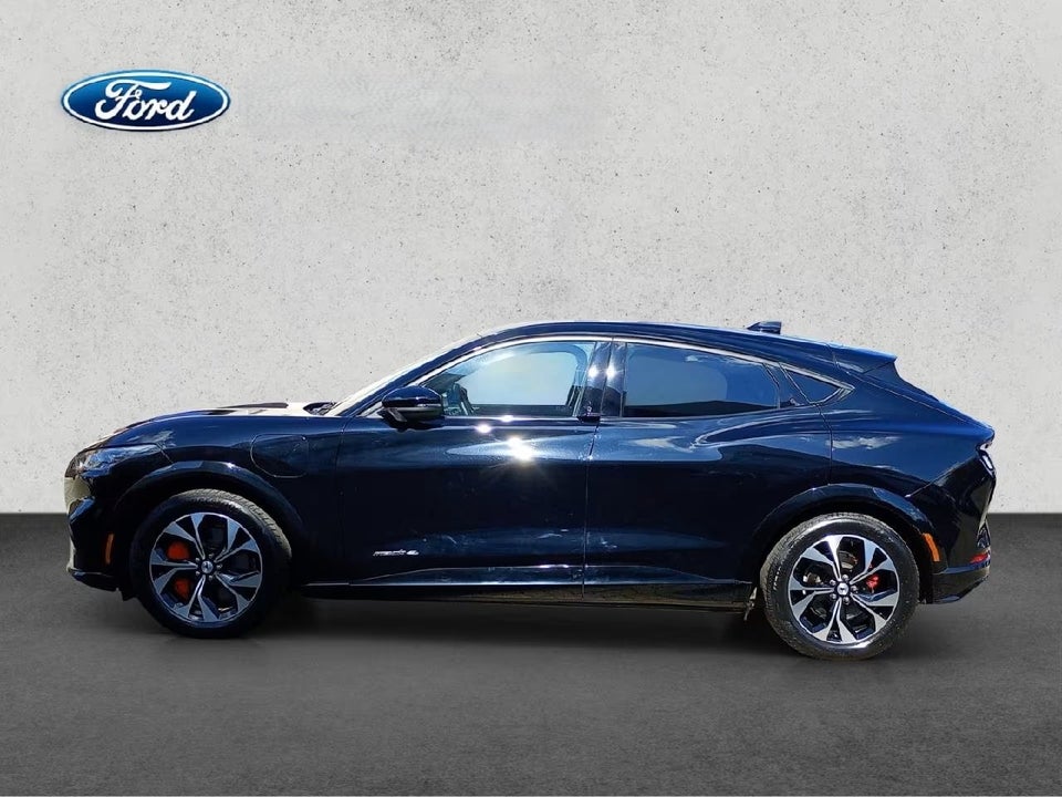 Ford Mustang Mach-E 70,0 Premium Standard Range AWD 2022