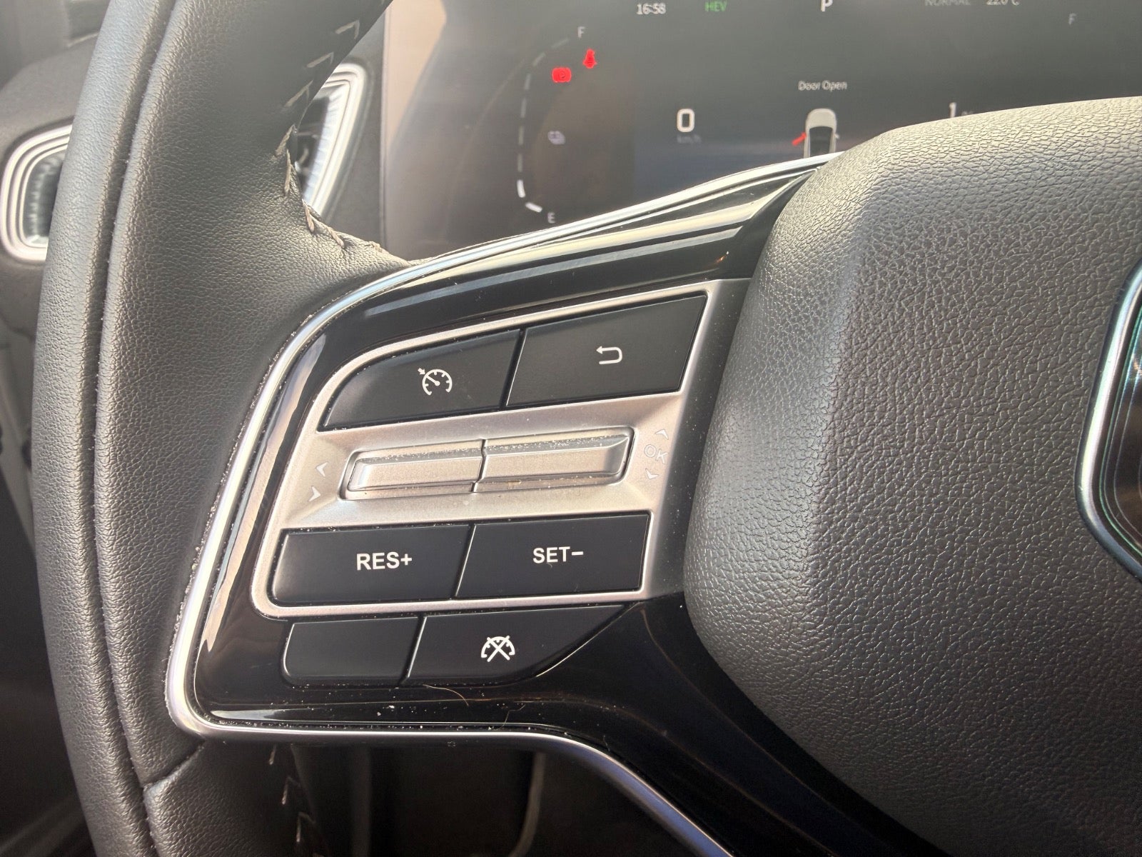 Billede af Navor E5 1,5 PHEV Rock