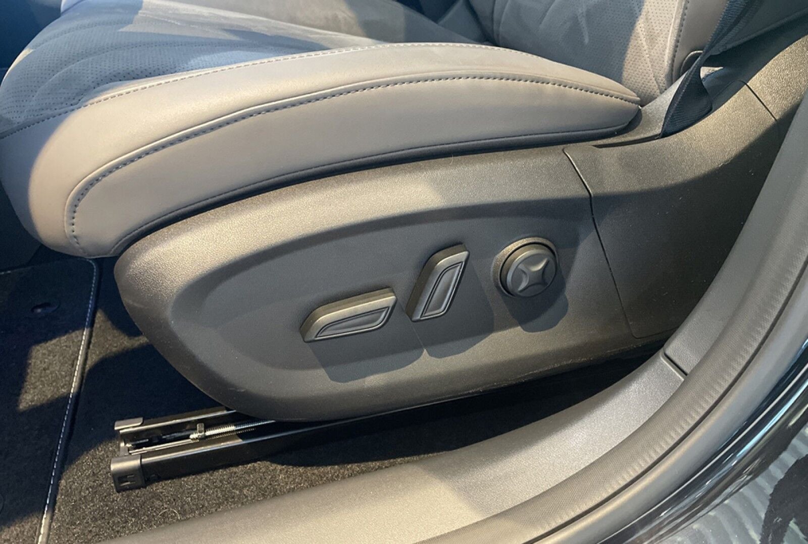 MG MGS6 Luxury Performance AWD