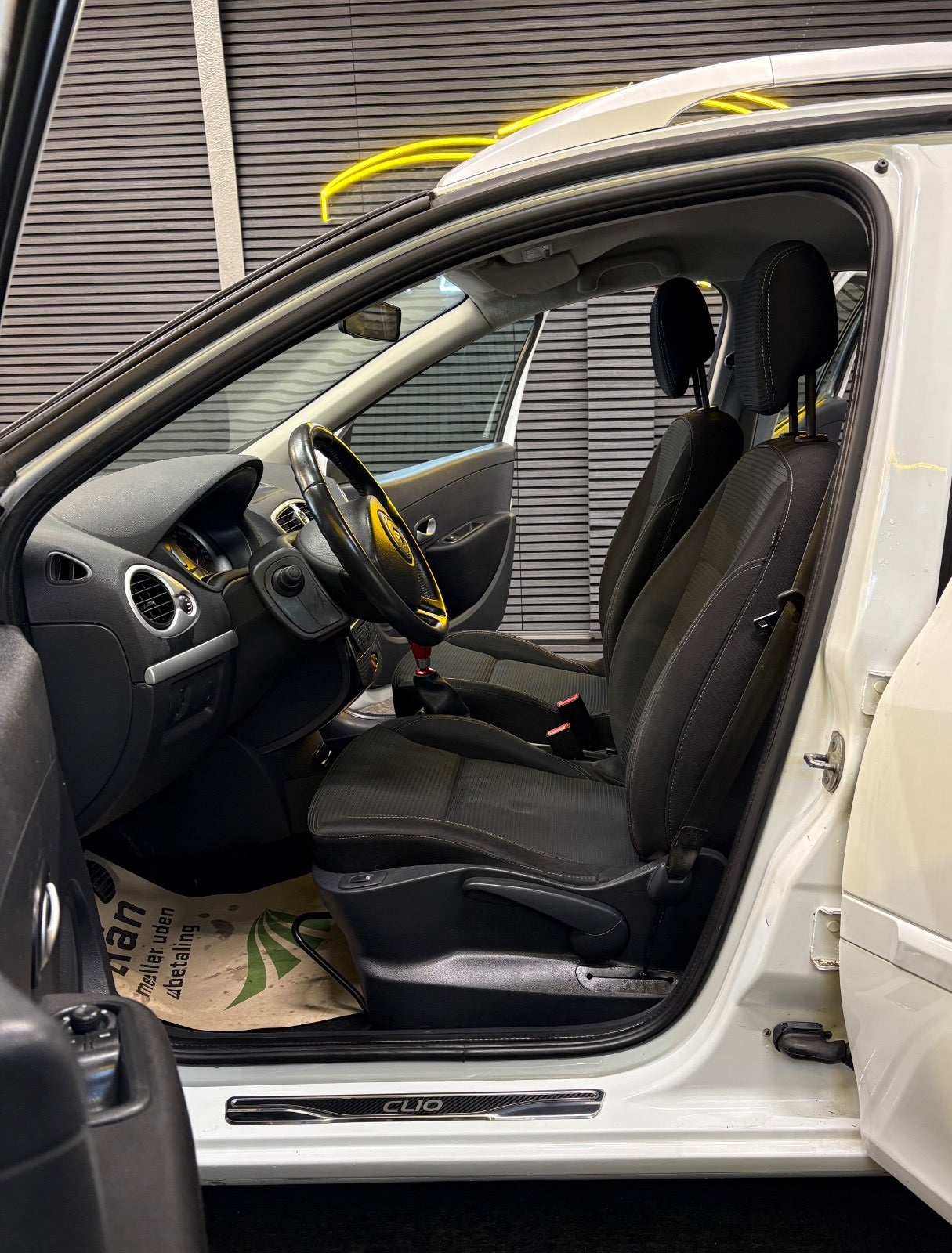 Billede af Renault Clio III 1,2 TCe Expression Sport Tourer