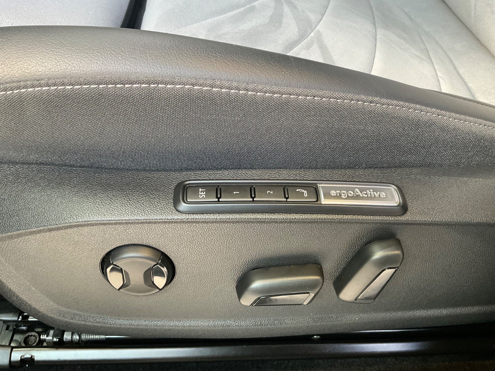 VW ID.3 58 Pro 5d - 11