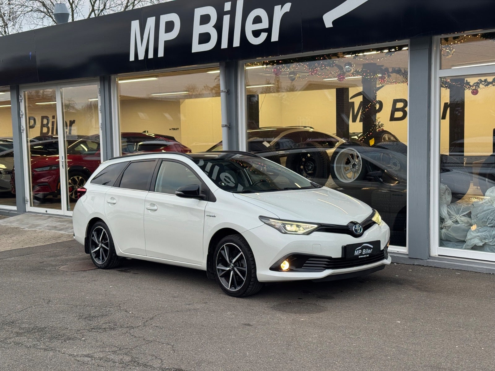 Billede af Toyota Auris 1,8 Hybrid H2 Style Touring Sports CVT