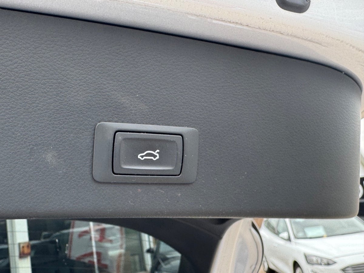 Audi A6 TDi 190 S-line Avant S-tr.