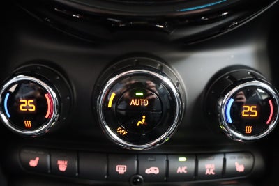 MINI Cooper SE Classic Trim