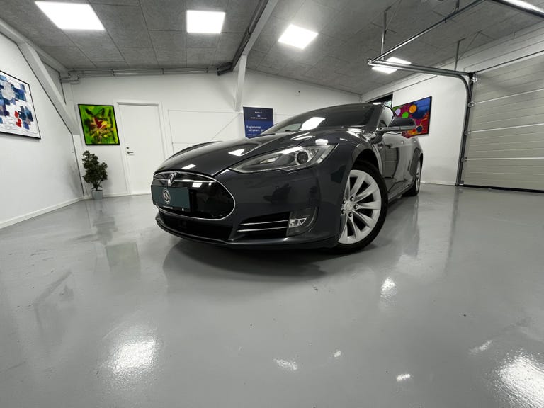 Tesla Model S 85 7prs