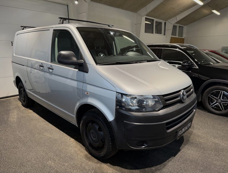 VW Transporter TDi 180 Kombi kort