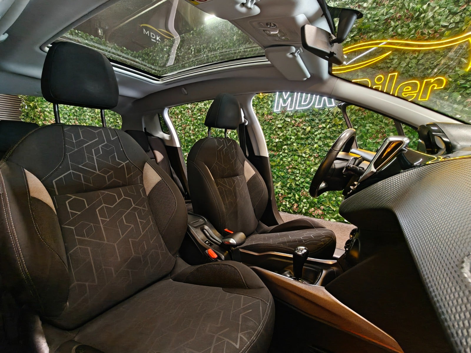 Billede af Peugeot 2008 1,2 e-VTi 82 Active Sky ESG