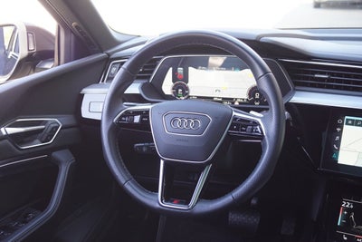 Audi e-tron S quattro