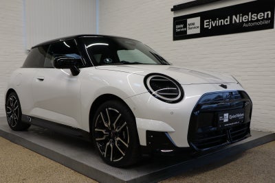 MINI Cooper E JCW Trim XL