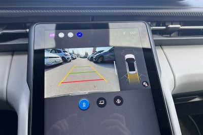 Ford Explorer Premium Extended Range