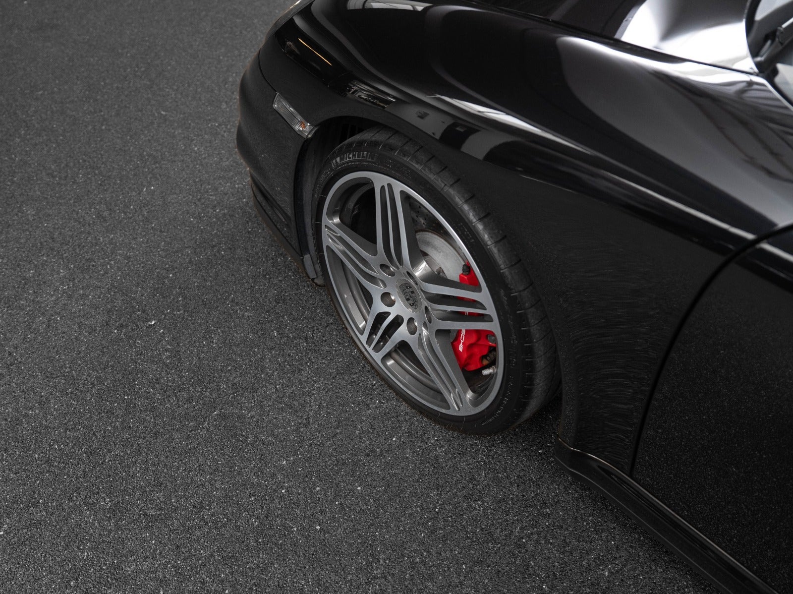 Gallery image 8 of 18