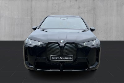 BMW iX xDrive45 M-Sport