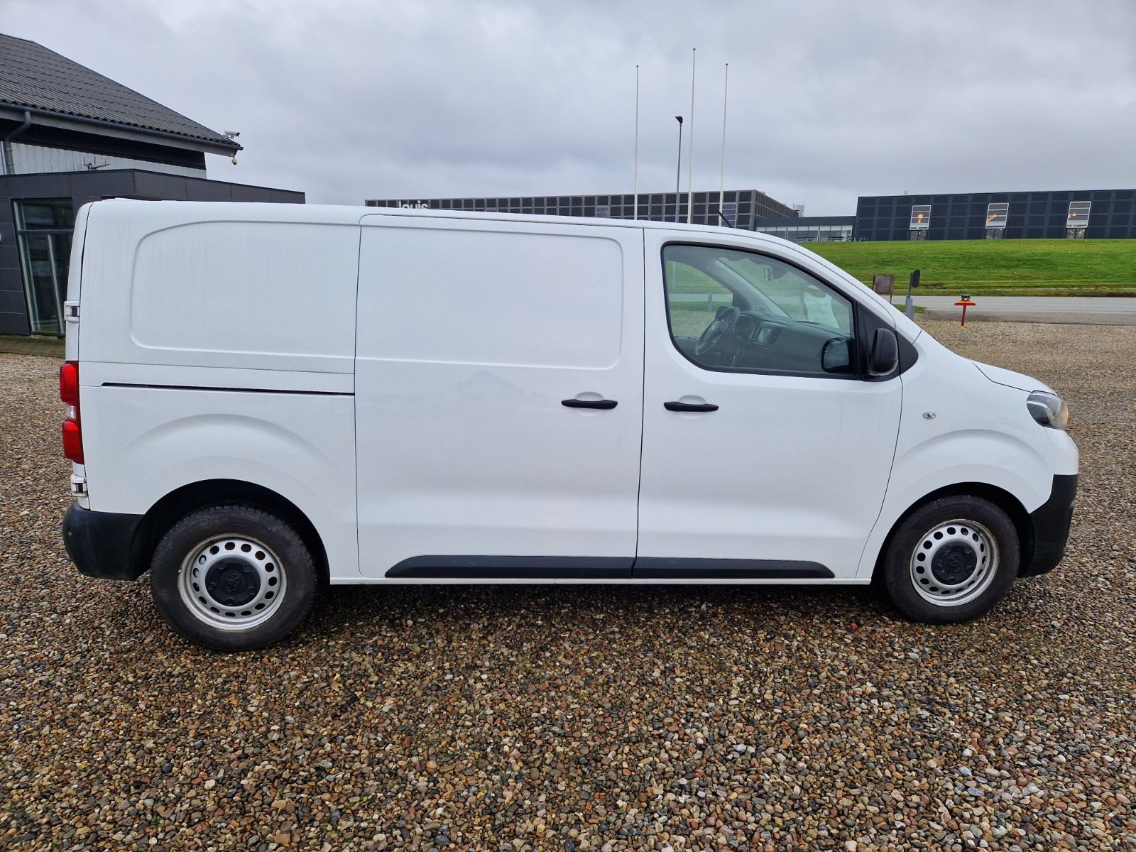 Billede af Toyota ProAce 2,0 D 120 Medium Comfort Master aut.