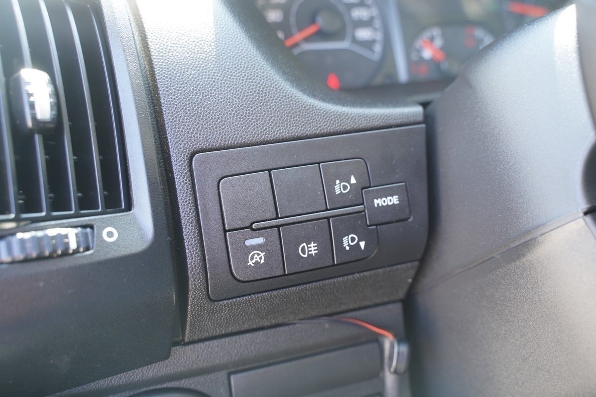 Billede af Peugeot Boxer 335 2,2 BlueHDi 140 L3H2 Premium