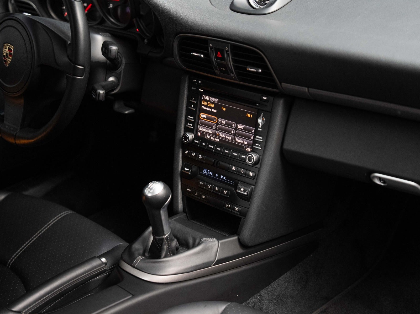 Gallery image 15 of 17