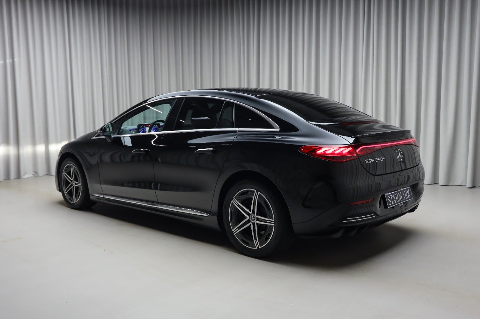 Mercedes-Benz EQE 350+