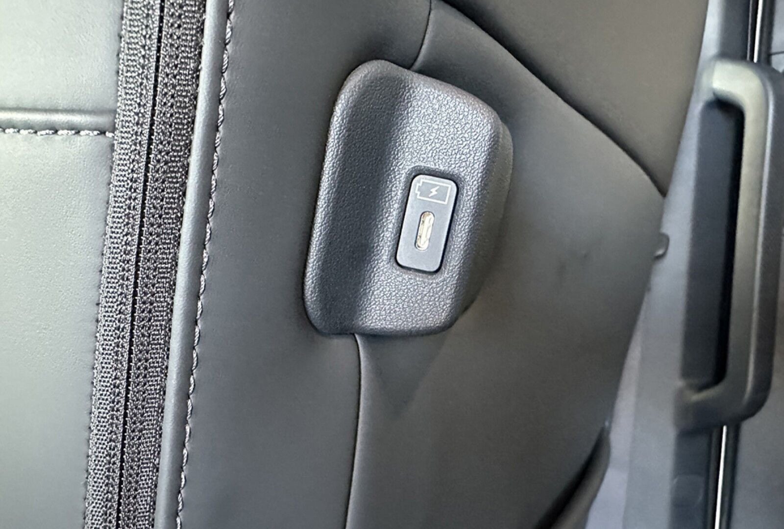 Kia PV5 Long Range Prestige