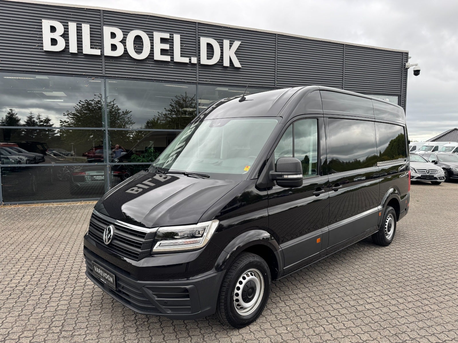 VW Crafter 35 TDi 177 Kassevogn L3H2 aut.