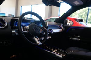 Mercedes EQB300