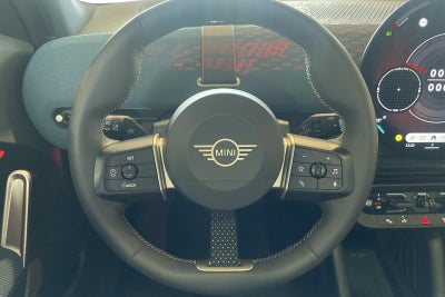 MINI Cooper E Favoured Trim M