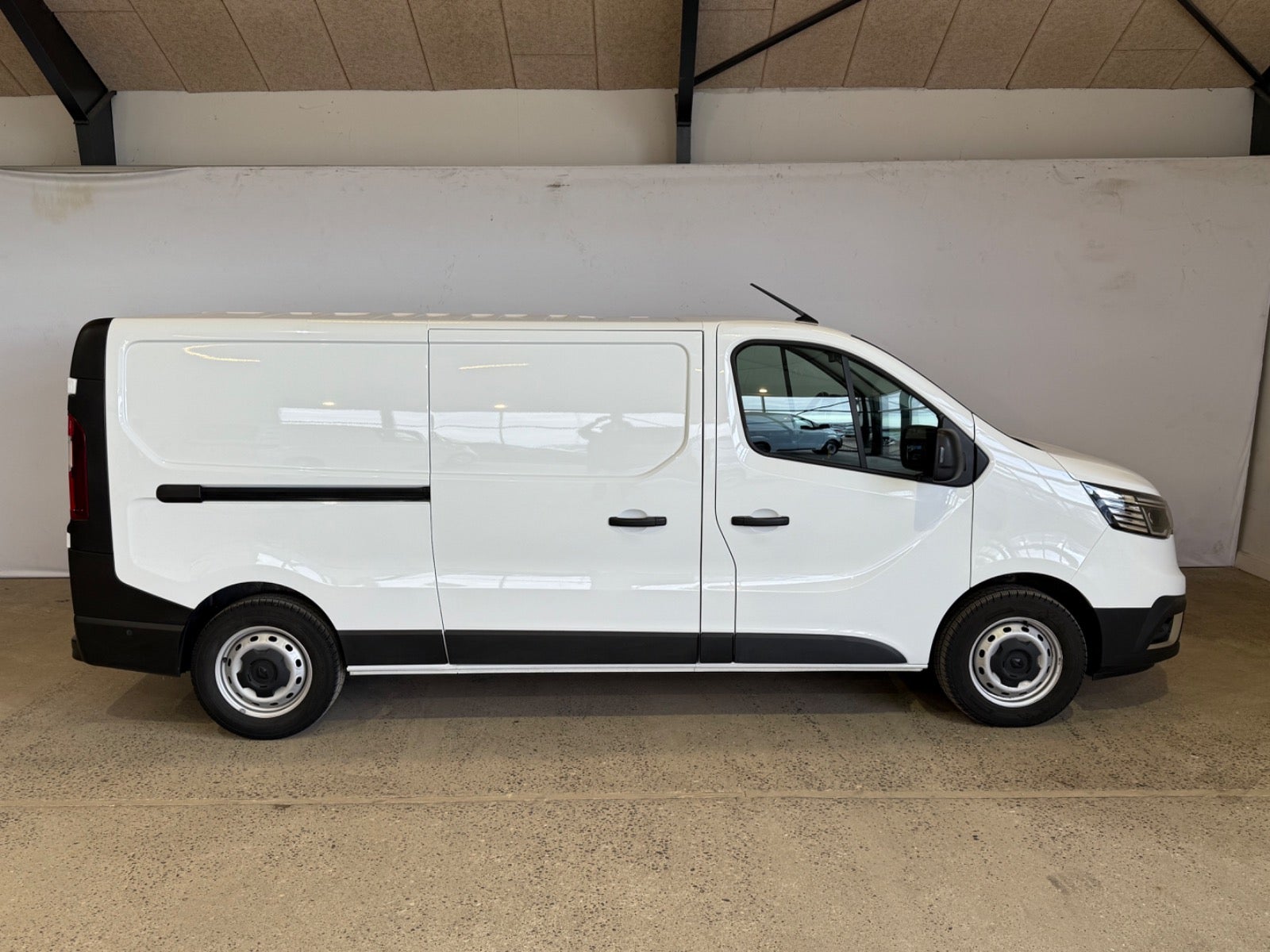 Renault Trafic dCi 150 L2H1