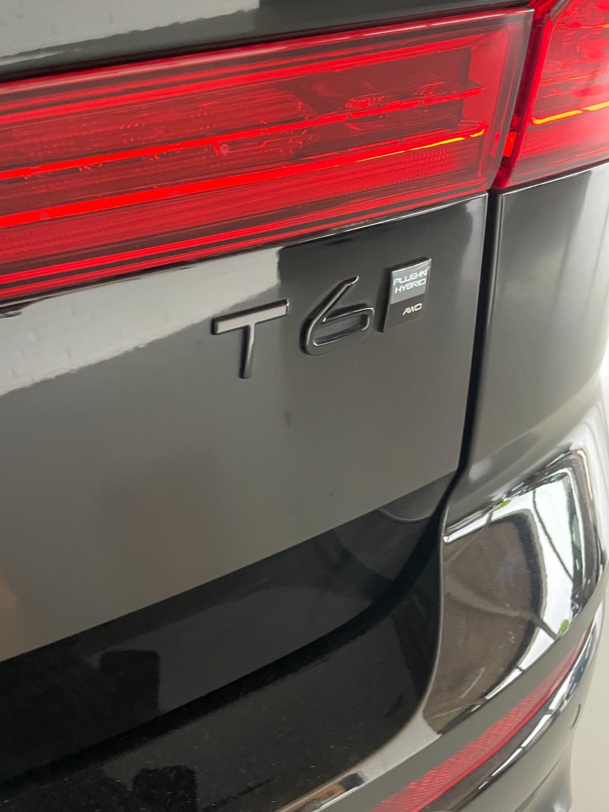 Billede af Volvo XC60 2,0 T6 ReCharge Black Edition aut. AWD