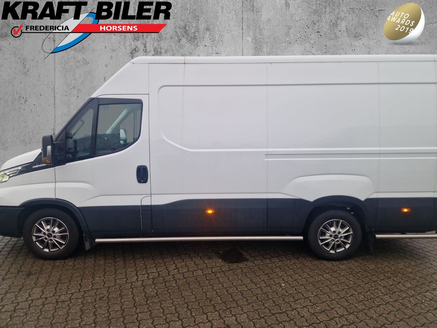 Billede af Iveco Daily 3,0 35S21 12m³ Van AG8