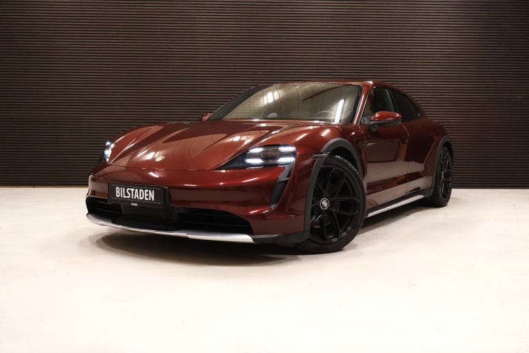 Porsche Taycan 4S Performance+ Cross Turismo