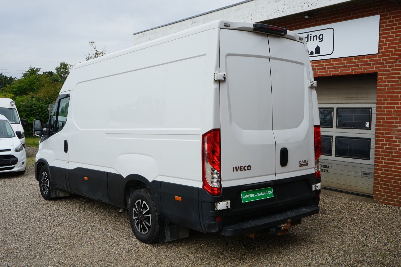 Billede af Iveco Daily 2,3 35S16 12m³ Van AG8