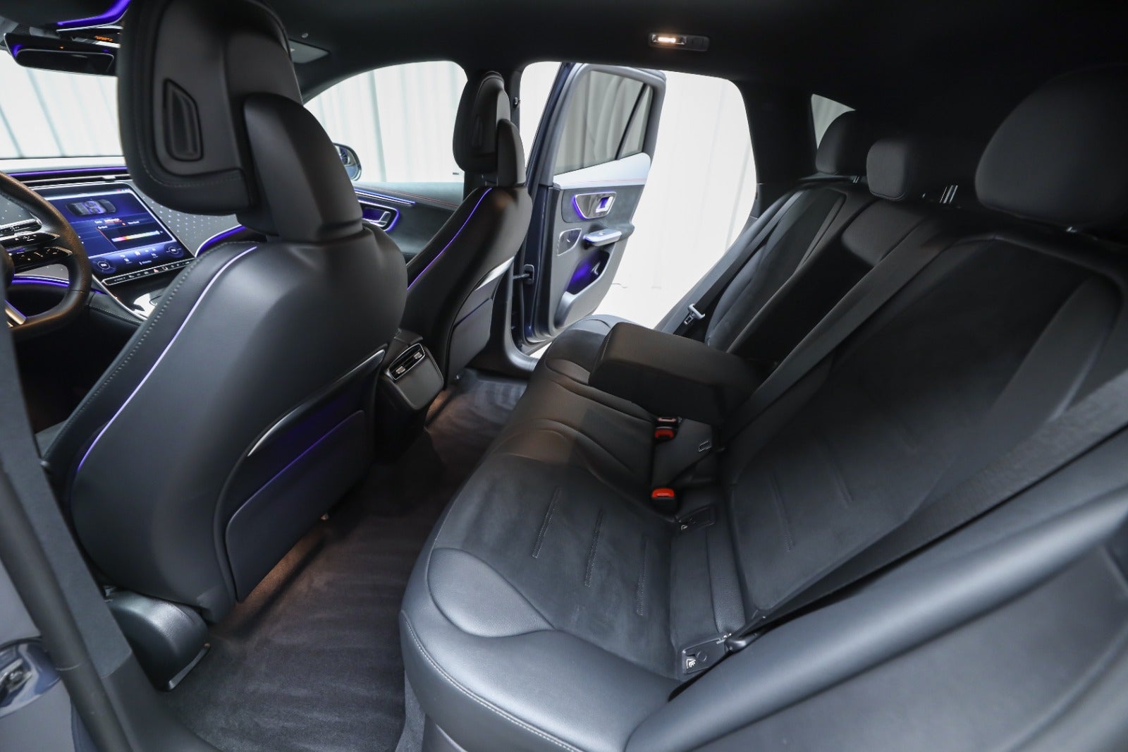 Mercedes-Benz EQE 350 SUV (5/8)