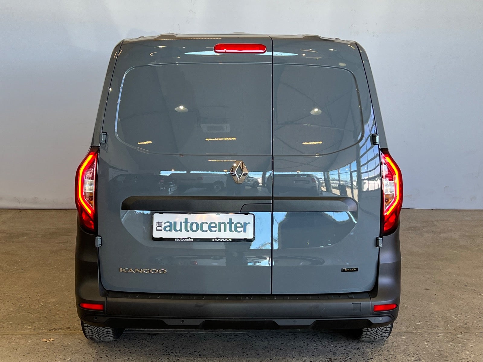 Renault Kangoo E-Tech L2 Van