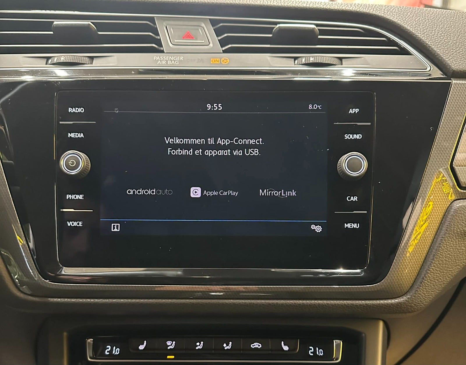 Billede af VW Touran 2,0 TDi 150 IQ.Drive DSG 7prs