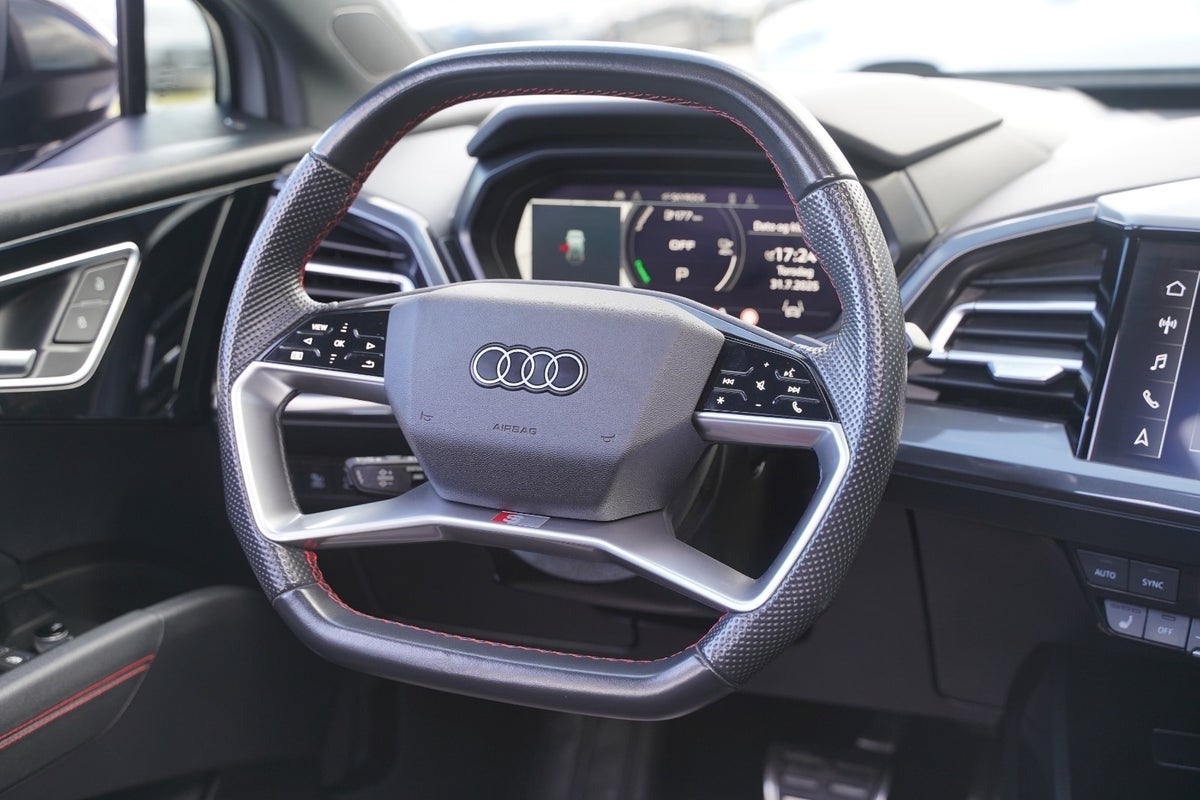 Billede af Audi Q4 e-tron 40 Attitude S-line