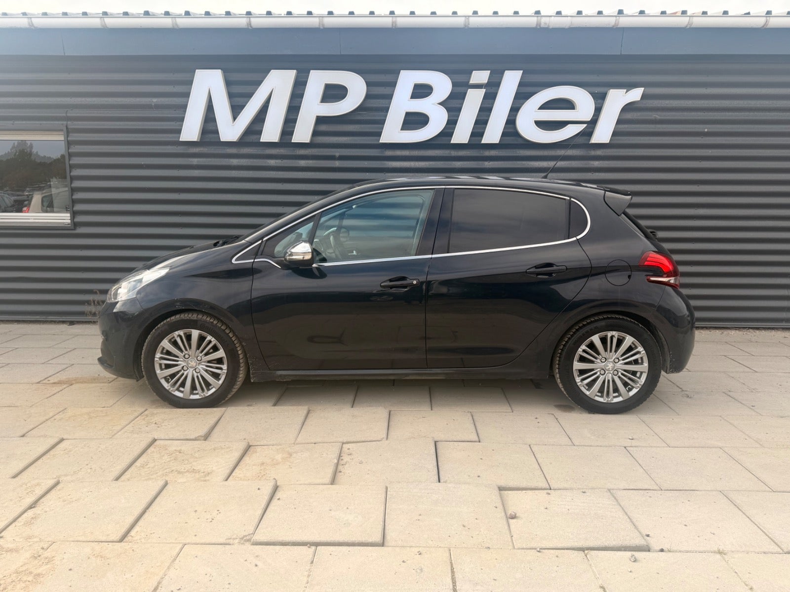 Billede af Peugeot 208 1,6 BlueHDi 100 Allure