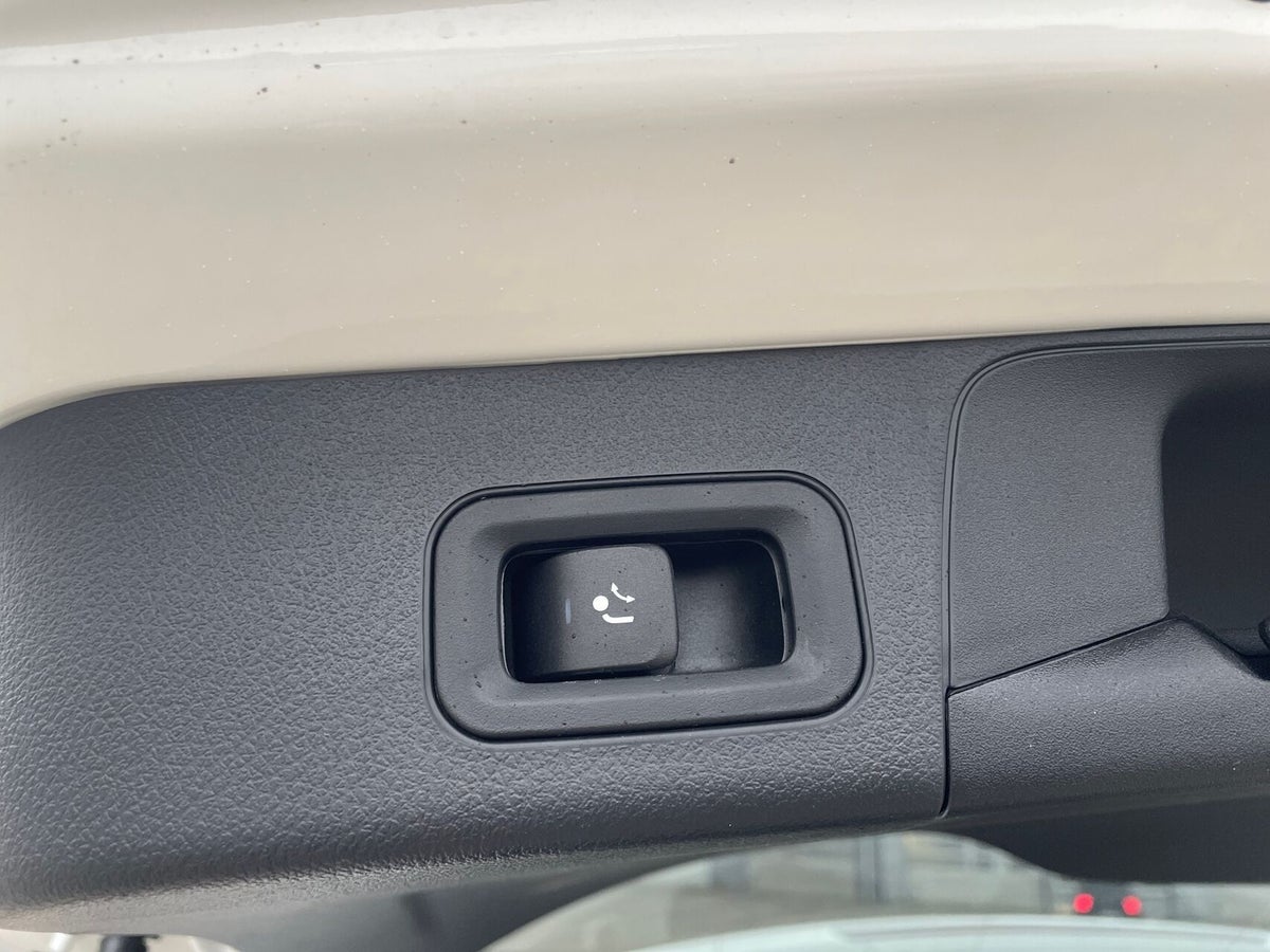 Mercedes EQB250+ Progressive billede 22