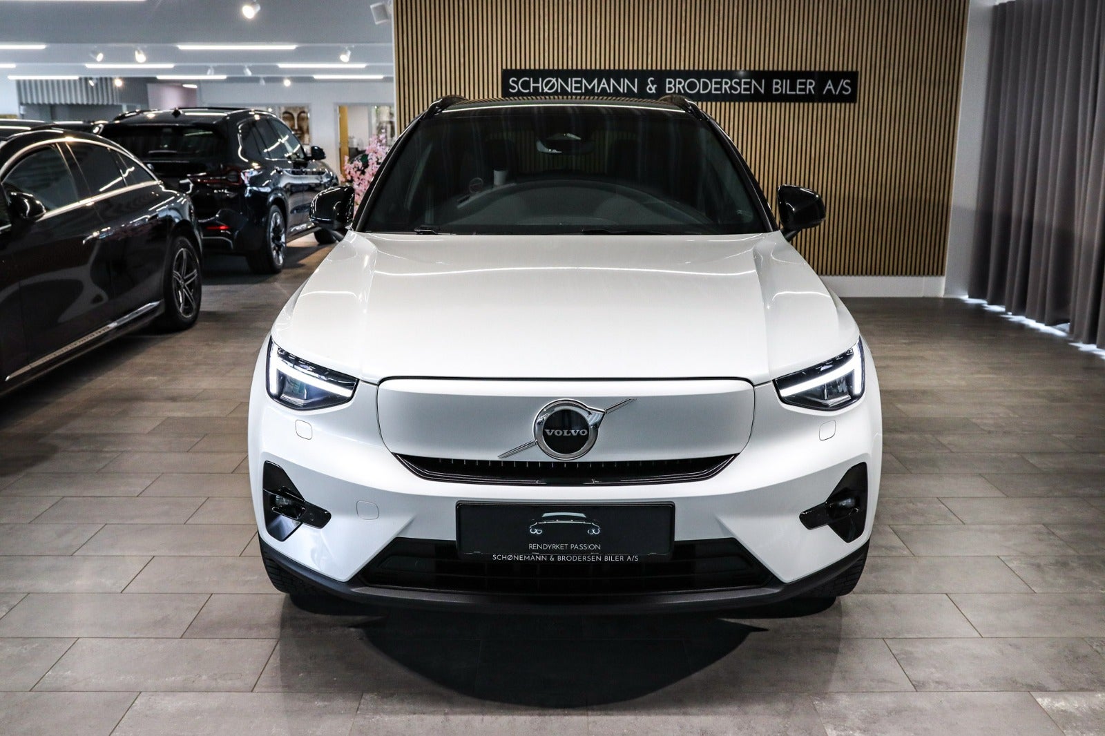 Billede af Volvo XC40  P6 ReCharge Plus