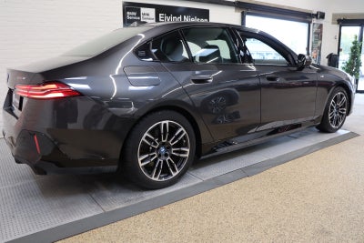 BMW i5 eDrive40 M-Sport