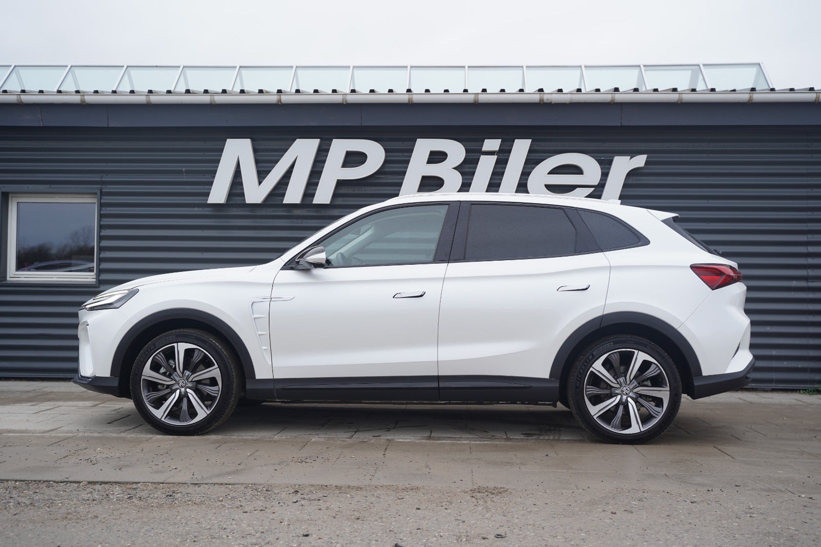 Billede af MG Marvel R  Luxury