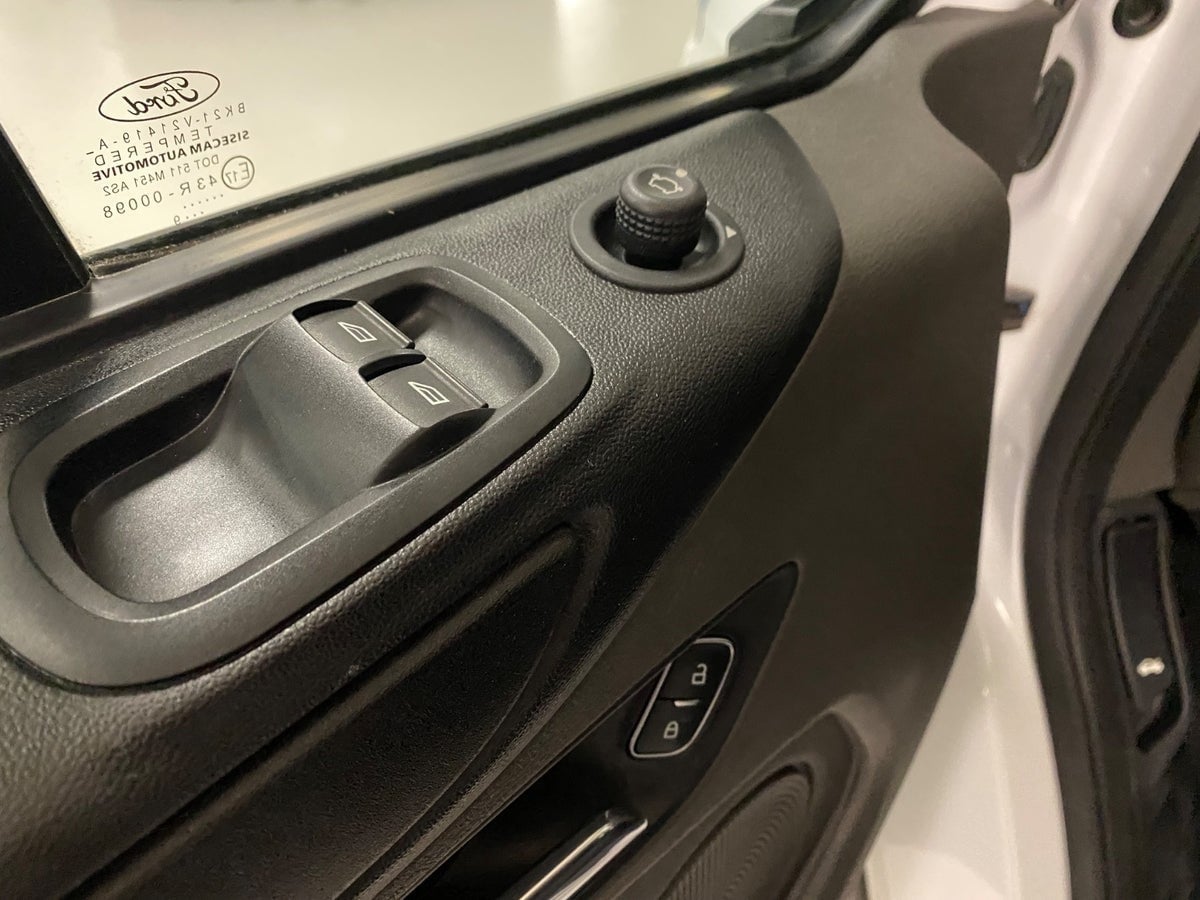 Billede af Ford Transit Custom 300L 2,0 TDCi 130 Trend