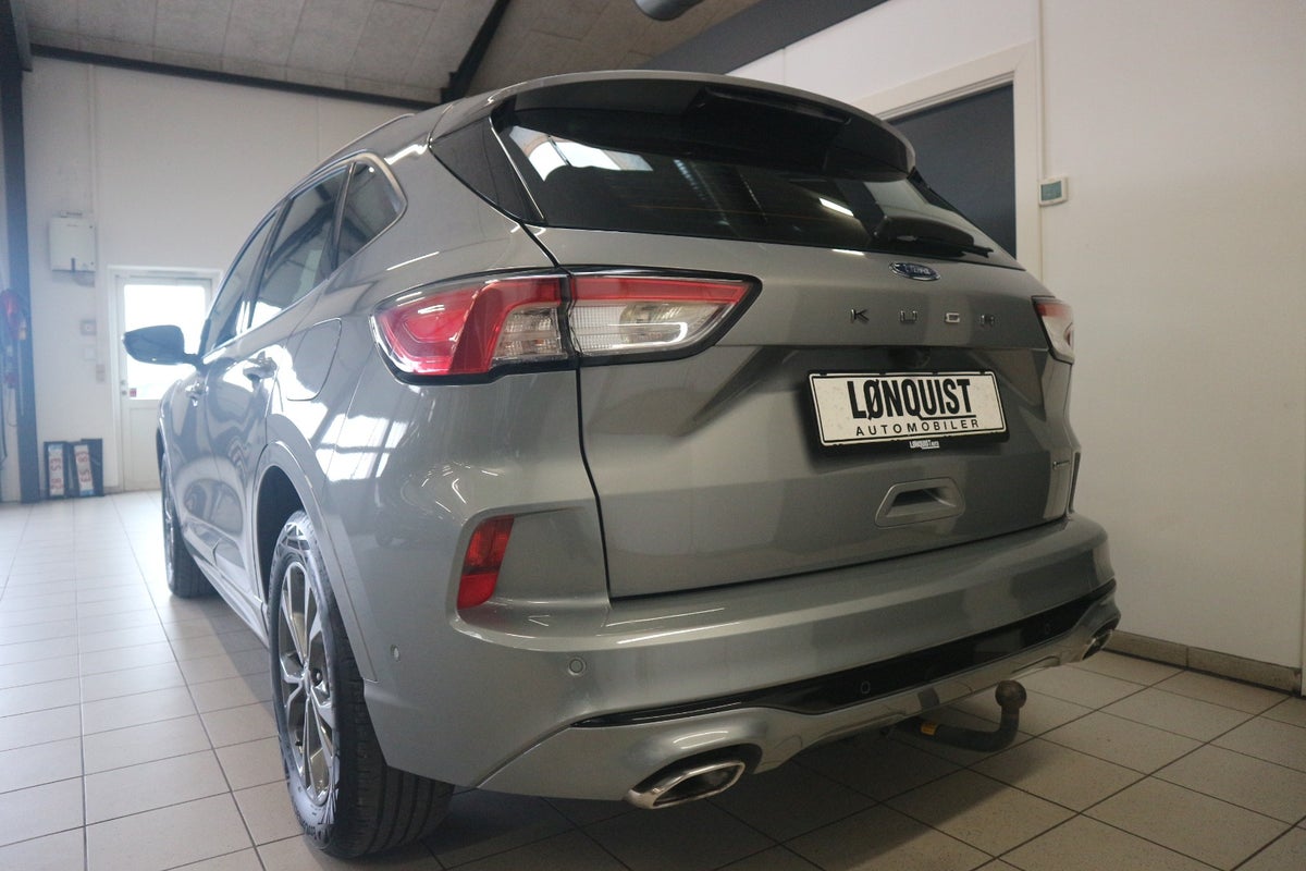 Ford Kuga PHEV ST-Line CVT