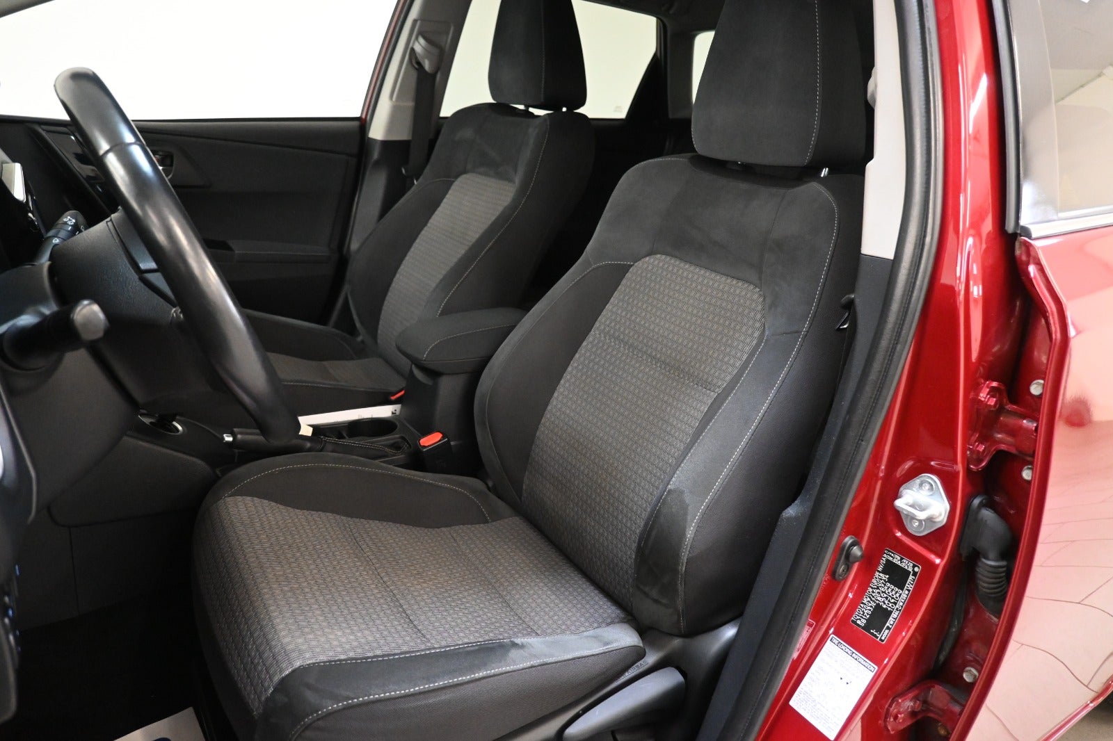 Toyota Auris Hybrid Prestige Touring Sports CVT