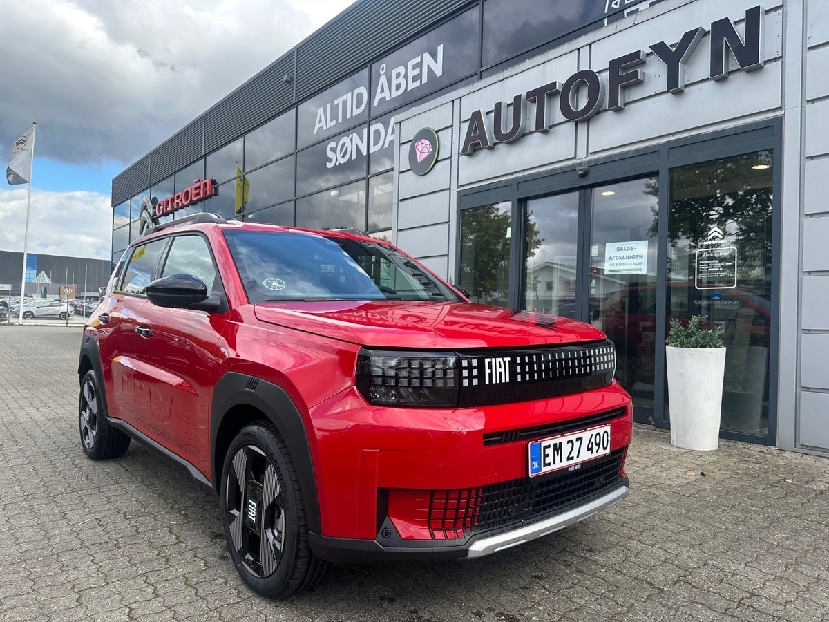 Fiat Grande Panda E la Prima