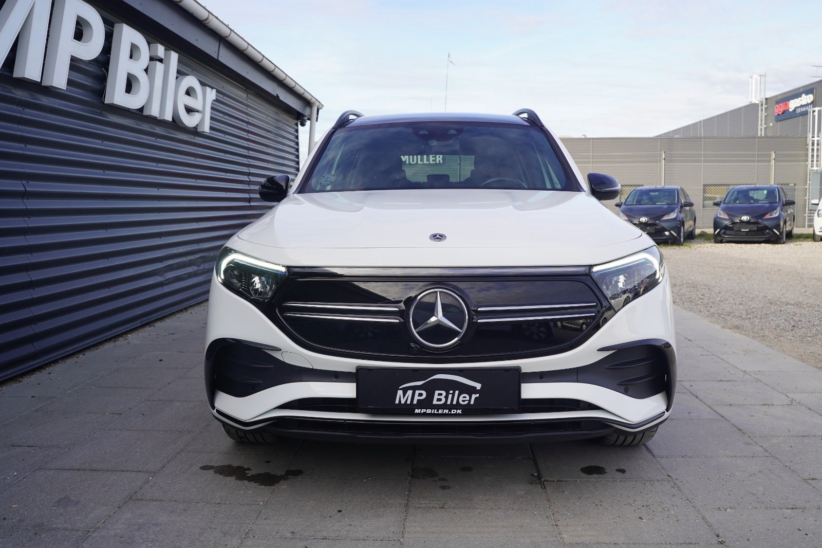 Billede af Mercedes EQB300  AMG Line 4Matic