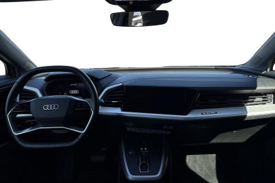 Audi Q4 e-tron Attitude