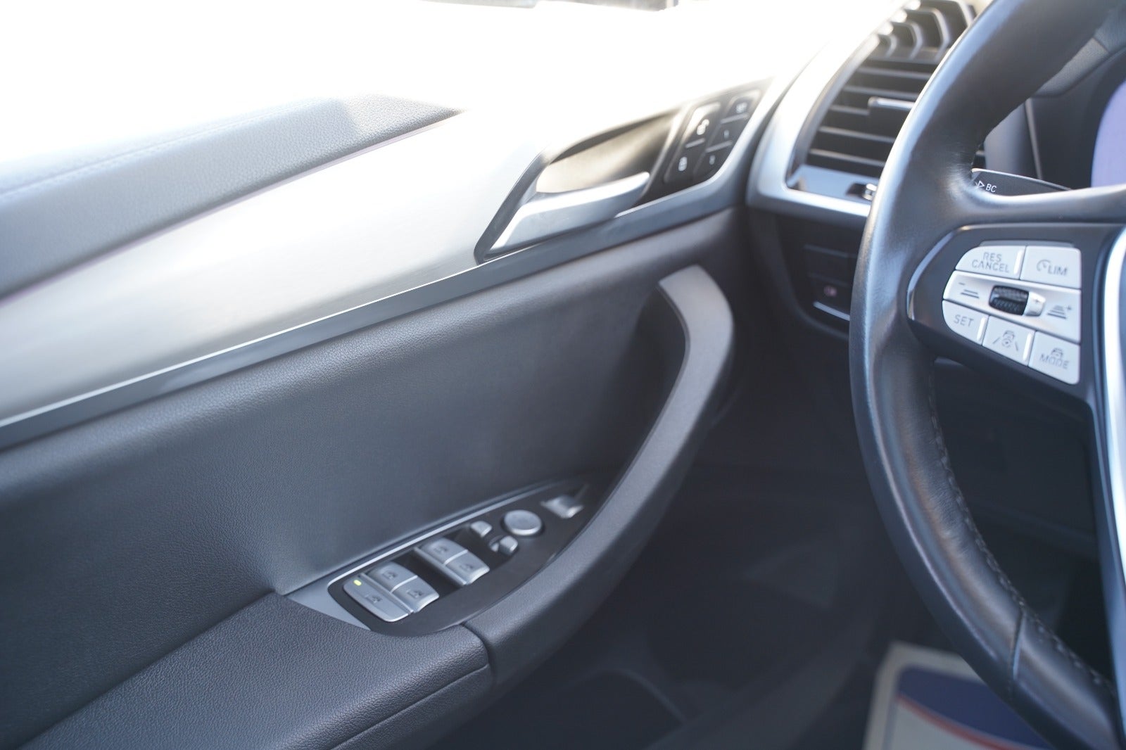 Billede af BMW iX3  Charged