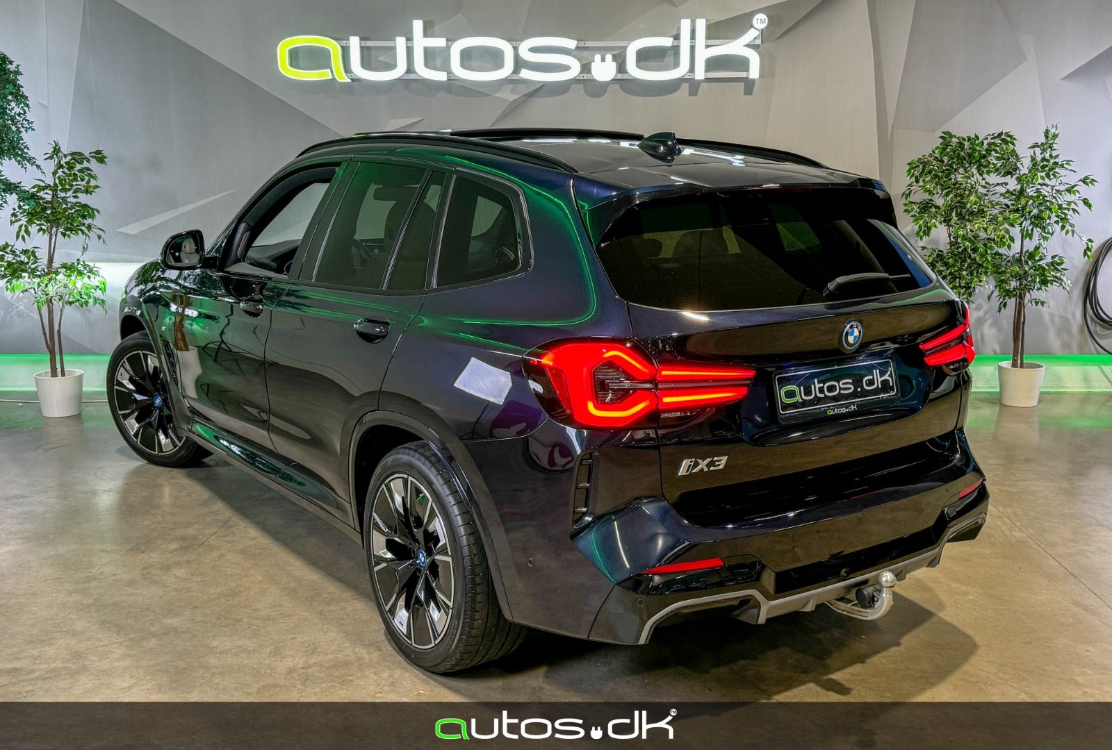 BMW iX3 2023