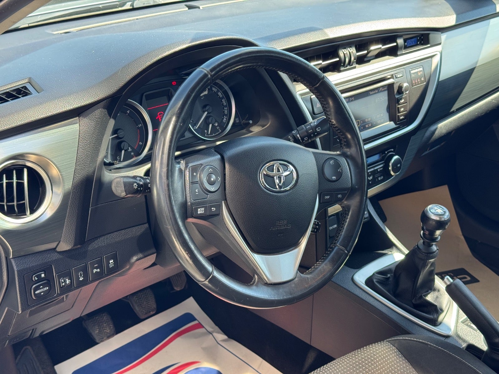 Billede af Toyota Auris 2,0 D-4D T2