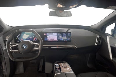 BMW iX xDrive50 Sport