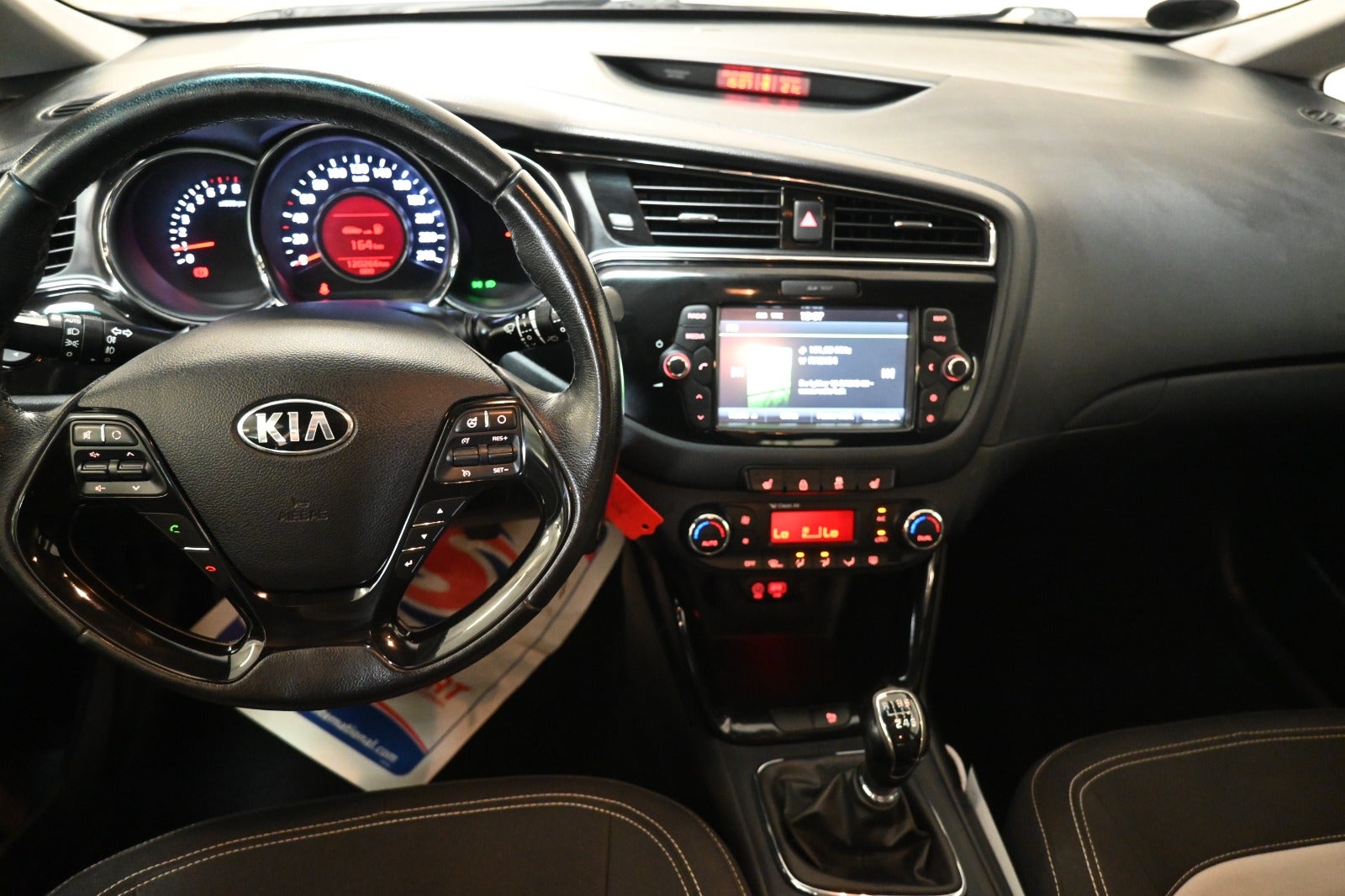 Kia Ceed T-GDi Attraction SW